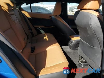 Zdjęcie 10 z 13 samochodu: 2022 LEXUS IS 300 VIN:JTHAA1D24N5120153 - miniatura