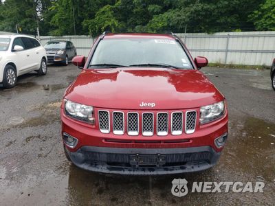 Piąte zdjęcie samochodu w środku: 2017 JEEP COMPASS LATITUDE VIN:1C4NJCEA9HD156144 - miniatura