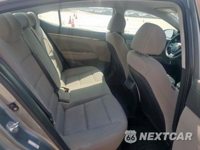 Zdjęcie 10 z 12 samochodu: 2018 HYUNDAI ELANTRA SEL VIN:KMHD84LF2JU632800 - miniatura