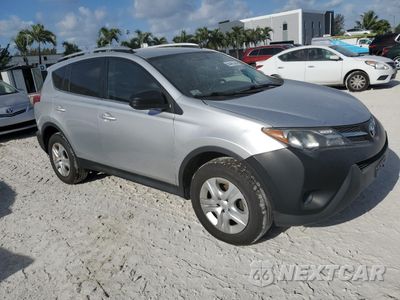 Czwarte zdjęcie samochodu z boku: 2015 TOYOTA RAV4 LE VIN:2T3BFREVXFW264458 - miniatura