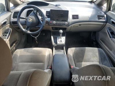 Zdjęcie 8 z 12 samochodu: 2011 HONDA CIVIC LX VIN:19XFA1F5XBE040421 - miniatura