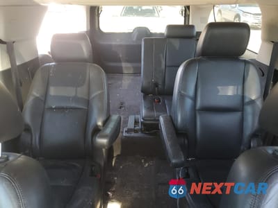 Zdjęcie 10 z 14 samochodu: 2012 CHEVROLET SUBURBAN C1500 LTZ VIN:1GNSCKE05CR287394 - miniatura