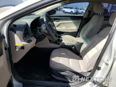 Zdjęcie 7 z 12 samochodu: 2017 HYUNDAI ELANTRA SE VIN:5NPD74LF4HH085895 - miniatura