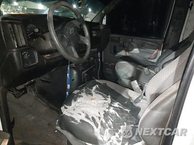 Zdjęcie 7 z 13 samochodu: 2006 CHEVROLET EXPRESS G2500 VIN:1GCGG29V561265424 - miniatura