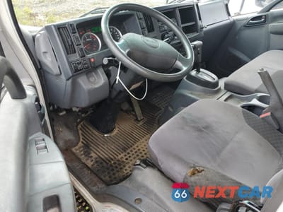 Zdjęcie 8 z 14 samochodu: 2015 ISUZU NPR HD VIN:JALC4W164F7002520 - miniatura