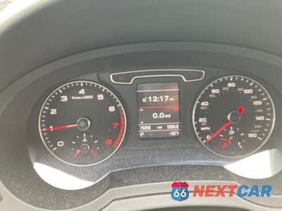 Zdjęcie 9 z 14 samochodu: 2015 AUDI Q3 PREMIUM PLUS VIN:WA1EFCFS2FR006797 - miniatura