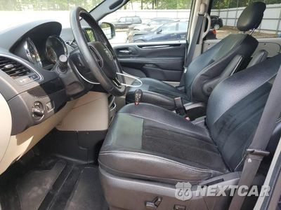Zdjęcie 7 z 13 samochodu: 2016 DODGE GRAND CARAVAN SXT VIN:2C4RDGCG8GR203960 - miniatura
