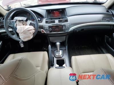 Zdjęcie 8 z 15 samochodu: 2015 HONDA CROSSTOUR EXL VIN:5J6TF1H56FL001771 - miniatura