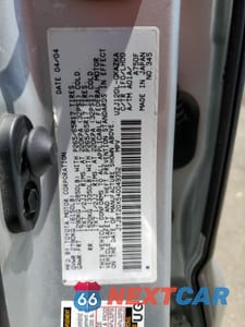 Zdjęcie 13 z 13 samochodu: 2004 LEXUS GX 470 VIN:JTJBT20X540049352 - miniatura