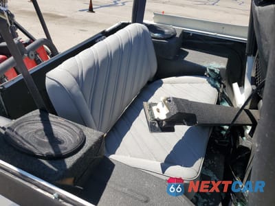 Zdjęcie 10 z 12 samochodu: 1992 JEEP WRANGLER / YJ VIN:2J4FY29S2NJ550664 - miniatura