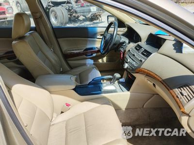 Piąte zdjęcie samochodu w środku: 2009 HONDA ACCORD EXL VIN:1HGCP26849A196146 - miniatura