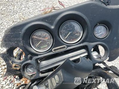 Zdjęcie 7 z 8 samochodu: 2007 HARLEY-DAVIDSON FLHT CLASSIC VIN:1HD1FF4397Y621709 - miniatura