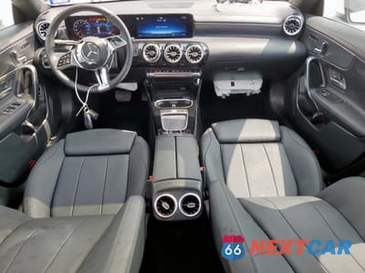 Zdjęcie 8 z 15 samochodu: 2025 MERCEDES-BENZ CLA 250 VIN:W1K5J4GB0SN481638 - miniatura