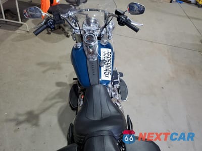 Zdjęcie 6 z 10 samochodu: 2021 HARLEY-DAVIDSON FLHC VIN:1HD1YAJ17MB050610 - miniatura