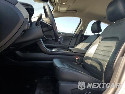 Zdjęcie 7 z 12 samochodu: 2018 FORD FUSION SE HYBRID VIN:3FA6P0LU6JR171735 - miniatura