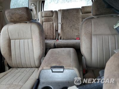 Zdjęcie 10 z 13 samochodu: 2005 LINCOLN NAVIGATOR VIN:5LMFU27525LJ10705 - miniatura