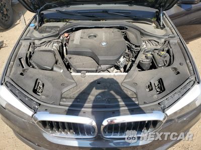 Zdjęcie 11 z 12 samochodu: 2018 BMW 530 XI VIN:WBAJA7C54JWA71556 - miniatura