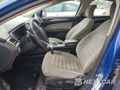 Zdjęcie 7 z 15 samochodu: 2017 FORD FUSION S VIN:3FA6P0G72HR205054 - miniatura