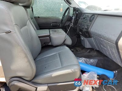 Piąte zdjęcie samochodu w środku: 2013 FORD F350 SUPER DUTY VIN:1FT7X3A67DEA26876 - miniatura