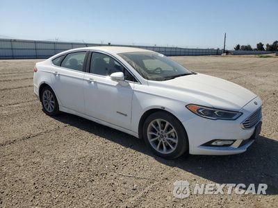 Czwarte zdjęcie samochodu z boku: 2017 FORD FUSION SE HYBRID VIN:3FA6P0LU0HR408911 - miniatura