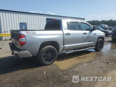 Trzecie zdjęcie samochodu z tyłu: 2019 TOYOTA TUNDRA CREWMAX SR5 VIN:5TFDW5F1XKX825650 - miniatura