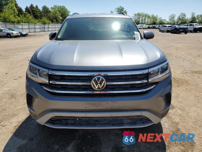 Piąte zdjęcie samochodu w środku: 2022 VOLKSWAGEN ATLAS SE VIN:1V2HP2CA8NC548041 - miniatura