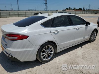 Trzecie zdjęcie samochodu z tyłu: 2020 FORD FUSION SE VIN:3FA6P0LU1LR119089 - miniatura