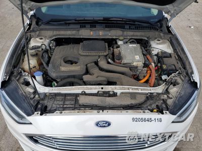 Zdjęcie 11 z 13 samochodu: 2018 FORD FUSION SE HYBRID VIN:3FA6P0LU6JR172061 - miniatura