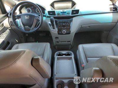 Zdjęcie 8 z 13 samochodu: 2012 HONDA ODYSSEY EXL VIN:5FNRL5H65CB133699 - miniatura