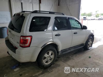 Trzecie zdjęcie samochodu z tyłu: 2012 FORD ESCAPE XLT VIN:1FMCU9DG3CKA23967 - miniatura