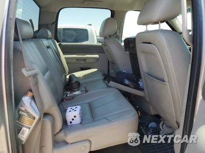 Zdjęcie 10 z 12 samochodu: 2011 GMC SIERRA K1500 SLE VIN:3GTP2VE38BG175622 - miniatura