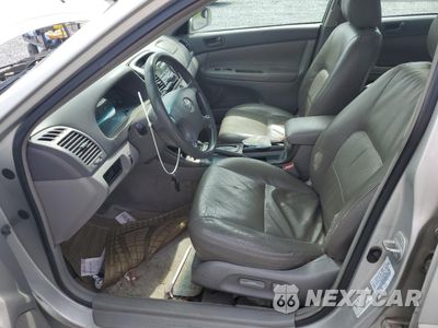 Zdjęcie 7 z 13 samochodu: 2002 TOYOTA CAMRY LE VIN:4T1BE32K22U634900 - miniatura