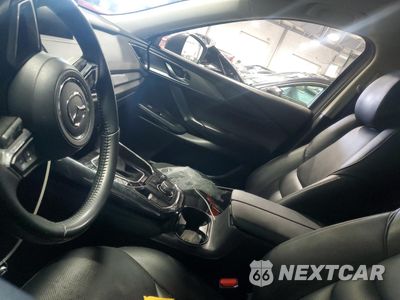 Zdjęcie 8 z 12 samochodu: 2019 MAZDA CX-9 TOURING VIN:JM3TCBCY7K0331573 - miniatura