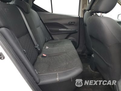 Zdjęcie 10 z 15 samochodu: 2021 NISSAN KICKS S VIN:3N1CP5BV7ML471413 - miniatura