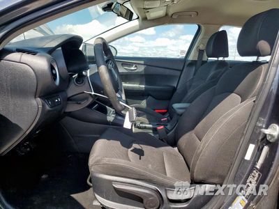 Zdjęcie 7 z 12 samochodu: 2020 KIA FORTE FE VIN:3KPF24AD8LE207700 - miniatura