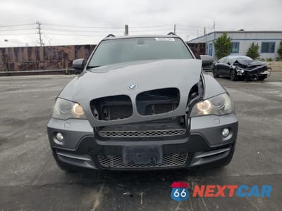 Piąte zdjęcie samochodu w środku: 2008 BMW X5 4.8I VIN:5UXFE83578L162668 - miniatura