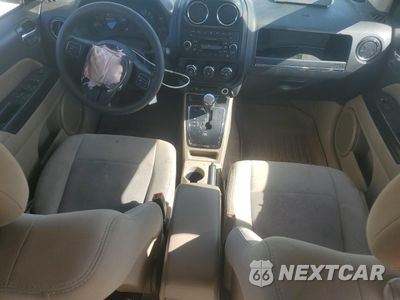 Zdjęcie 8 z 13 samochodu: 2012 JEEP COMPASS SPORT VIN:1C4NJCBA7CD652539 - miniatura