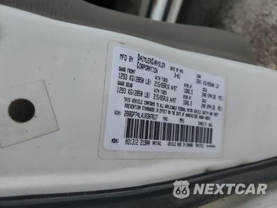 Zdjęcie 13 z 15 samochodu: 2001 DODGE GRAND CARAVAN EX VIN:2B8GP74L41R307617 - miniatura