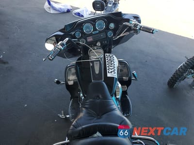 Zdjęcie 6 z 10 samochodu: 2003 HARLEY-DAVIDSON FLHTCUI VIN:1HD1FCW3X3Y635527 - miniatura