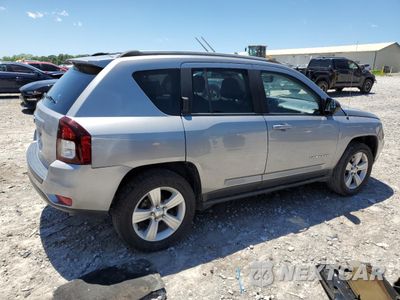 Trzecie zdjęcie samochodu z tyłu: 2016 JEEP COMPASS SPORT VIN:1C4NJDBB9GD631471 - miniatura