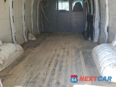 Zdjęcie 10 z 15 samochodu: 2002 CHEVROLET EXPRESS G3500 VIN:1GCHG39RX21226402 - miniatura