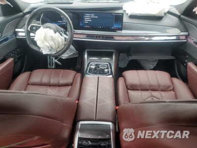 Zdjęcie 8 z 14 samochodu: 2024 BMW 760 XI VIN:WBA33EJ05RCR10400 - miniatura