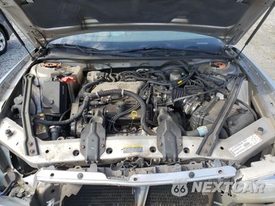 Zdjęcie 11 z 12 samochodu: 2002 BUICK CENTURY CUSTOM VIN:2G4WS52J921190360 - miniatura