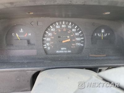 Zdjęcie 9 z 15 samochodu: 1990 TOYOTA PICKUP CAB CHASSIS SUPER LONG WHEELBAS VIN:JT5VN94T8L0017662 - miniatura