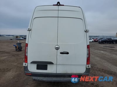 Zdjęcie 6 z 13 samochodu: 2019 FREIGHTLINER SPRINTER 2500/3500 VIN:WDYPF1CD0KT002631 - miniatura