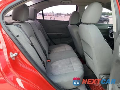 Zdjęcie 13 z 18 samochodu: 2015 CHEVROLET SONIC LT VIN:1G1JC5SHXF4136576 - miniatura
