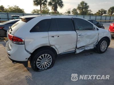 Trzecie zdjęcie samochodu z tyłu: 2013 LINCOLN MKX VIN:2LMDJ6JK8DBL26862 - miniatura