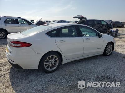 Trzecie zdjęcie samochodu z tyłu: 2019 FORD FUSION SE VIN:3FA6P0LUXKR124824 - miniatura