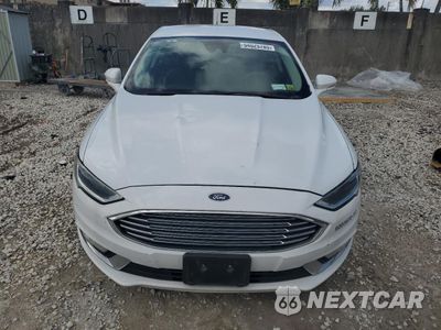 Piąte zdjęcie samochodu w środku: 2017 FORD FUSION SE HYBRID VIN:3FA6P0LUXHR359622 - miniatura