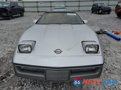 Piąte zdjęcie samochodu w środku: 1985 CHEVROLET CORVETTE VIN:1G1YY0785F5132568 - miniatura